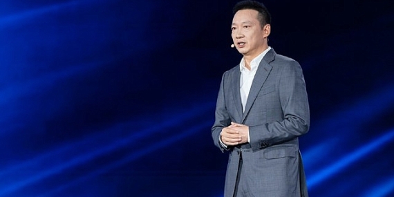 HONOR, Çin’de Dünyanın İlk Kendini Geliştiren Yapay Zekâ Ajanı İşletim Sistemi MagicOS 10’u Tanıttı