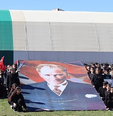 ilgazda-29-ekim-cumhuriyet-bayrami-coskuyla-kutlandi.jpg