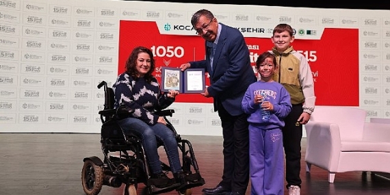 İnanç, Kitap Fuarı’nda “Can Veren Pervaneleri” anlattı