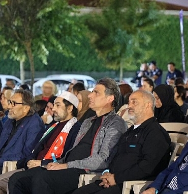 kartepede-sessiz-ciglik-belgeseli-gozyaslariyla-izlendi.jpg