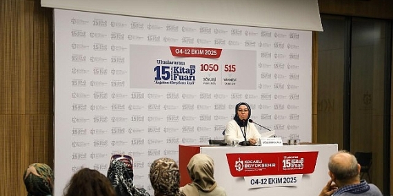 Kitap Fuarı’na yazarlar söyleşileriyle güç veriyor