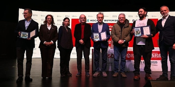 Kitap Fuarı’nda “Şehrengiz” kitabı tanıtıldı