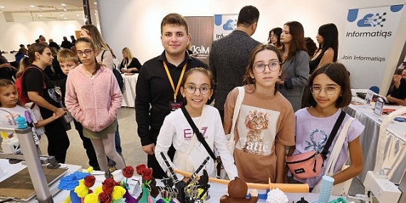 Küçükçekmece Belediyesi Yapay Zekâ Şenliği Düzenledi