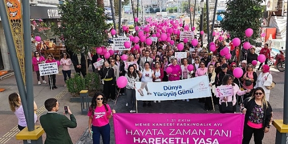 Menemenli kadınlardan pembe yürüyüş!