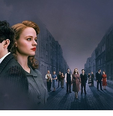mini-dizi-we-were-the-lucky-ones-8-ekimden-itibaren-carsamba-gunleri-21-30da-fx-ekranlarinda-izleyicilerle-bulusmaya-basliyor.jpg