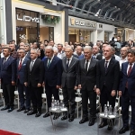 modef-expo-inegol-mobilya-fuari-kapilarini-acti.jpg