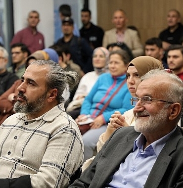 prof-dr-ismail-hakki-aydin-kitap-fuarinda-konustu-yoklugunuz-hissedilmiyorsa-varliginiz-yuktur.jpg