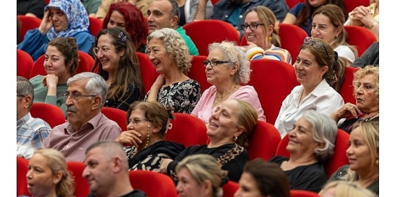 5. Yenişehir Komedi Oyunları Festivali binlerce sanatseveri ağırladı