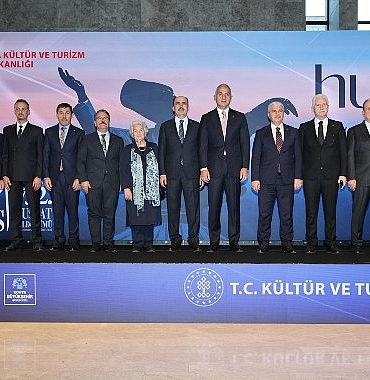 752-vuslat-yil-donumu-uluslararasi-anma-torenleri-bakan-ersoyun-katildigi-programla-tanitildi.jpg