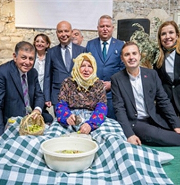 baskan-tugay-zeytinin-gelecegi-icin-5-stratejik-adim-atiyoruz.jpg