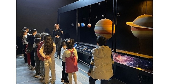 Çiğli’de Miniklerin Uzay Yolculuğu