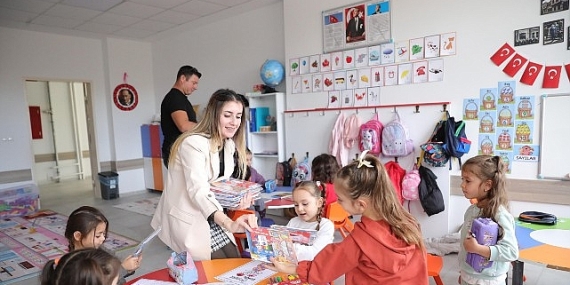 “Didim’in Renkleri” Boyama Kitabı Minik Öğrencilerle Buluştu