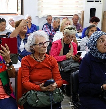 dijital-cagin-kapilari-yas-almis-bireylere-aciliyor.jpg