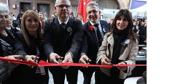 “Harem’den Cumhuriyet’e” Sergisi Açıldı