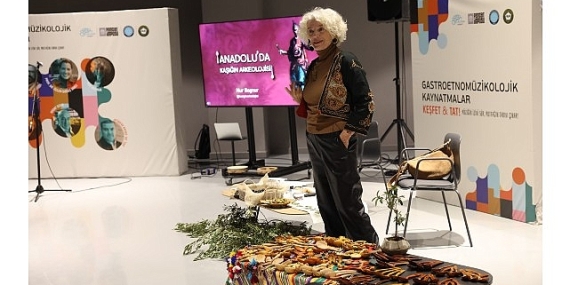 Kaşığın hikayesi zeytinli lezzetlerle anlatıldı