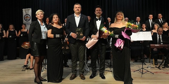 Mimar Sinan Musiki Derneği kulakların pasını sildi
