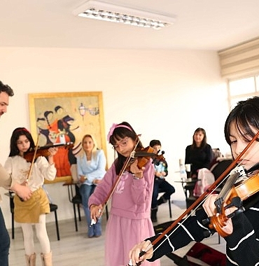 muammer-sun-muzik-atolyesi-basvurulari-basliyor.jpg
