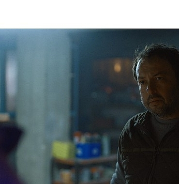 netflix-seren-yuce-imzali-kasabanin-resmi-fragmanini-paylasti.jpg