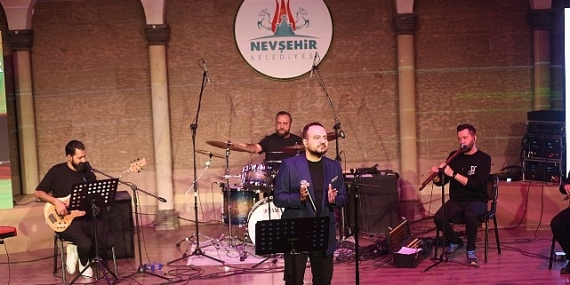 Nevşehirli Öğretmenleri Müziğin Gücüyle Selamladık