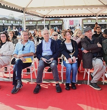 osmangazi-kitap-fuari-8inci-gununde-de-doldu-tasti.jpg