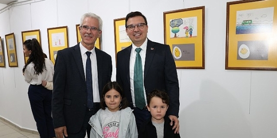 Rıfat Ilgaz’ın Öksüz Civciv’i çocukların karikatürlerinde hayat buldu