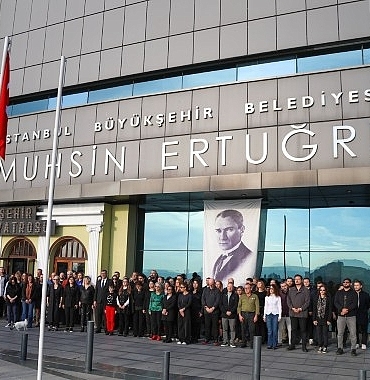 sehir-tiyatrolari-ataturkun-cocuklugunu-merhaba-cocukla-anlatti.jpg