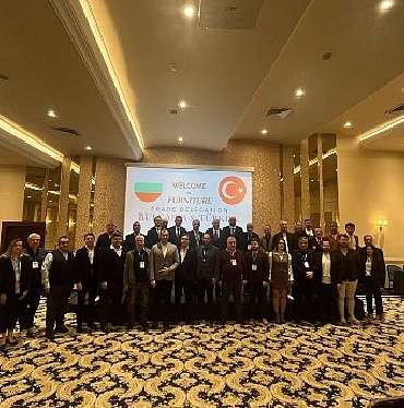 turk-mobilyacilar-balkanlarda-zirveye-cikmak-icin-buyuk-bir-adim-atti.jpg