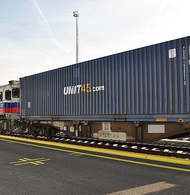 turkiyenin-ilk-ozel-intermodal-terminali-railporttan-ilk-tren-cikisi-gerceklesti.jpg