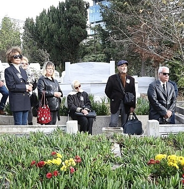 usta-sanatci-kerem-yilmazer-mezari-basinda-anildi.jpg