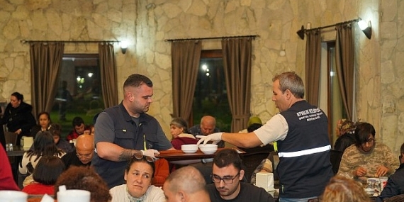 Ayvalık Belediyesi, 3 Aralık Dünya Engelliler Günü’nde Özel Bireylerle Bir Araya Geldi