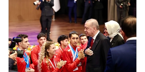 Bağcılar Belediyesi Engelliler Sarayı kursiyerleri Türkiye Buluşması’na katıldı