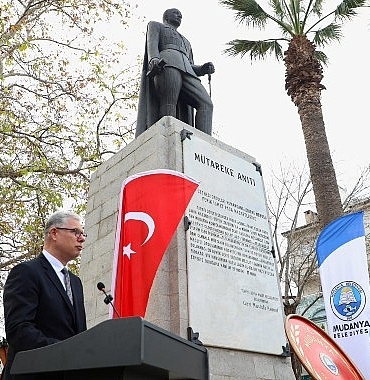 barisin-kenti-mudanyada-inonu-anmasi.jpg