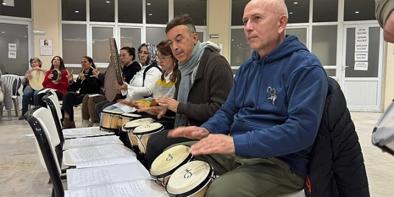 Başkan Çerçioğlu’nun Çalışmaları İle Vatandaşlar Sanatla Buluşuyor