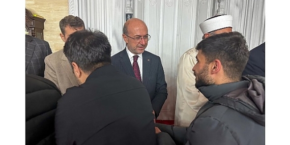 Başkan Pekyatırmacı Regaip Kandili Münasebetiyle Vatandaşlarla Bir Araya Geldi
