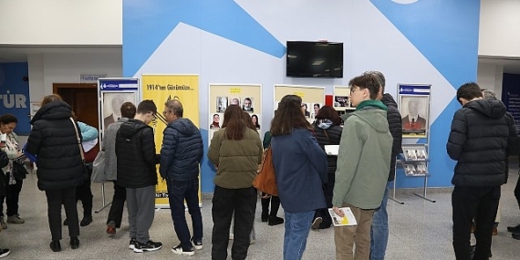 “Bir Halk Düşmanı” 100. Oyunuyla Tuzla’da Seyirciyle Buluştu