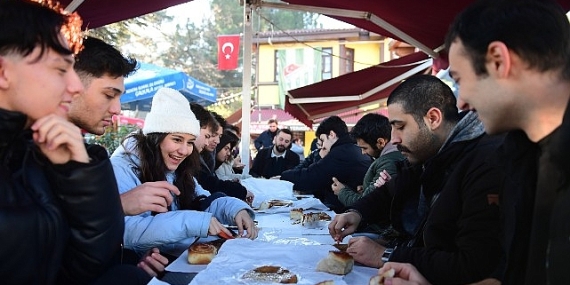 Bursa’nın Asırlık Lezzetlerine Osmangazi’de Yolculuk Yaptılar