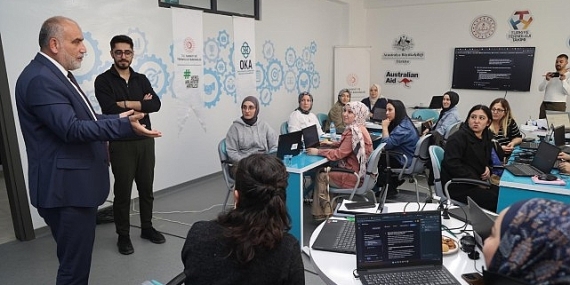 Canik’te Kadınlar Yapay Zekâ İle Geleceğe Hazırlanıyor