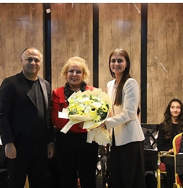 gelecegin-muzisyenlerinden-korkutelinde-anlamli-konser.jpg