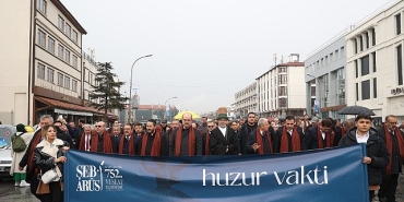 hazreti-mevlananin-752-vuslat-yil-donumu-anma-etkinlikleri-huzur-vakti-temasiyla-basladi.jpg