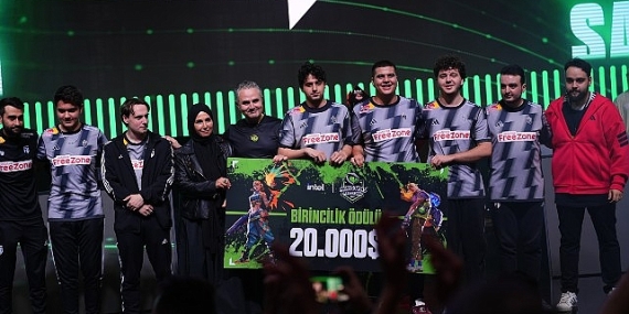 Intel Monsters Reloaded 2025’te büyük final heyecanı doruğa ulaştı!