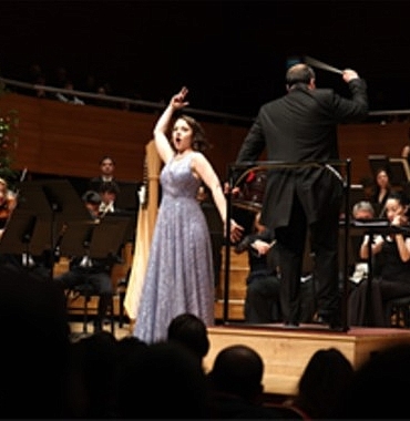 izmir-devlet-senfoni-orkestrasindan-yeni-yila-ozel-konser.jpg