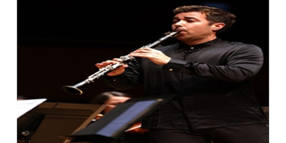 İzmir Oda Orkestrası dünyaca ünlü klarnetçi Barragán ile sahne aldı
