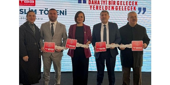 Karabağlar Belediyesi’ne Yeni İş Makinesi Desteği