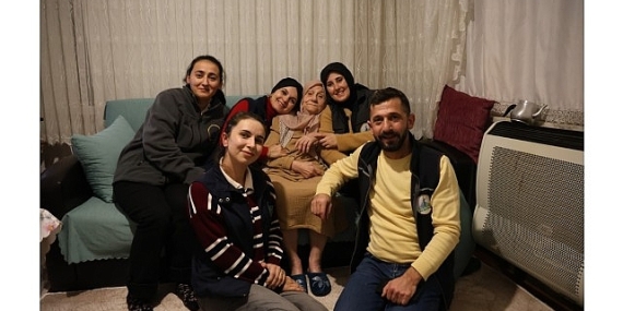Kartepe’de Kandil Bereketi Evlere Taşındı