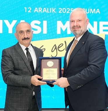 menemen-belediyesi-25-bini-askin-istihdam-sagladi.jpg