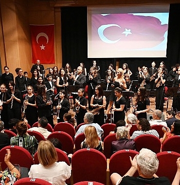 onkoloji-bolumundeki-cocuklar-icin-iyilik-konseri.jpg