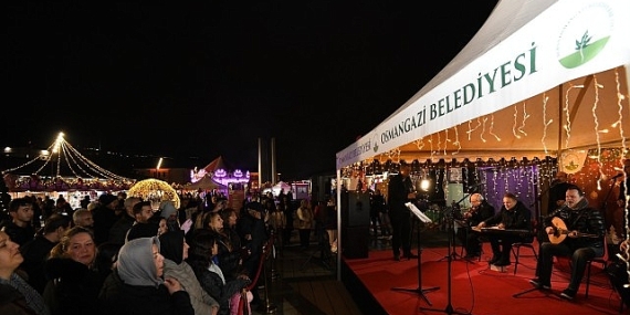Osmangazi Meydanı Nağmelerle Isındı