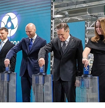 rosatom-rusyanin-ilk-lityum-iyon-enerji-depolama-giga-fabrikasini-faaliyete-gecirdi.jpg