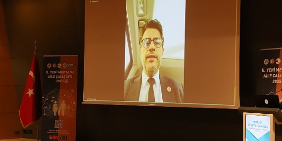 Sofraya bir tabak da telefonlar için…