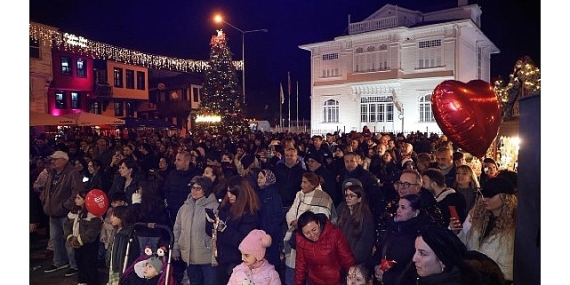 Yeni Yıl ve Aralık Pazarı Mudanya’da Kapılarını Açtı!